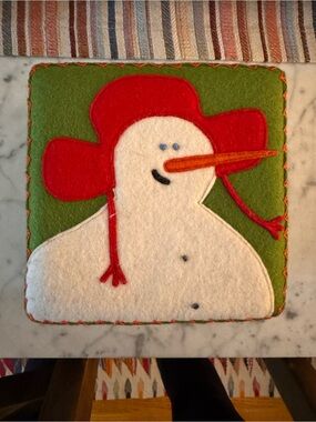 Hable construction wool felt snowman box, 6x6x3, like new